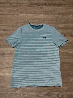 Under Armour Men’s Sky Blue Heathered Striped Performance Tee